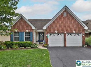 4076 Pine Hurst Dr, Northampton, PA 18067