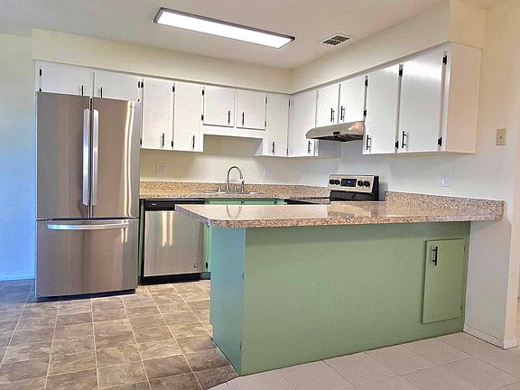 4th image of 4158 Sunny View Dr