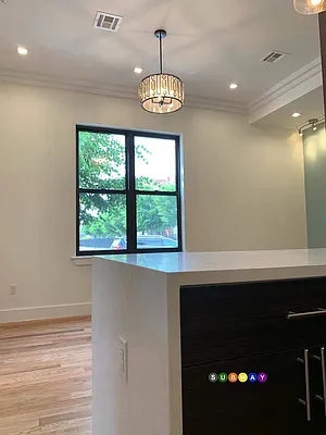 Rented by Aron Fried, LREB | media 27