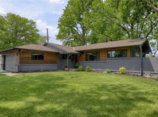 3606 W 47th Pl, Roeland Park, KS 66205