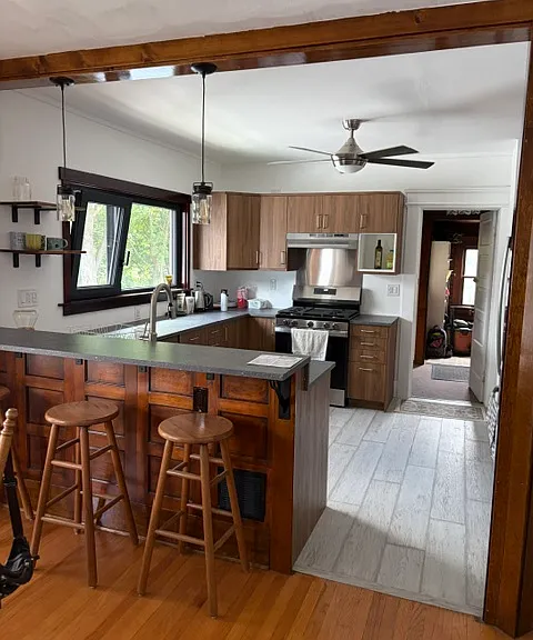 1027-29 Lancaster Ave — Photo 4