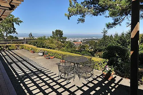 1343 Encina Dr photo 1