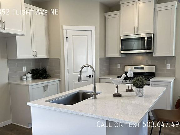 3rd image of 4852 Flight Ave NE