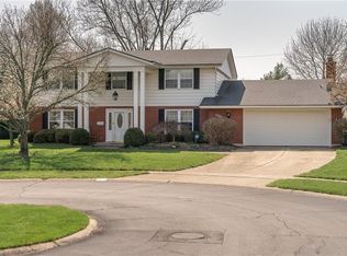 1392 Ridgecrest Ct, Fairborn, OH 45324