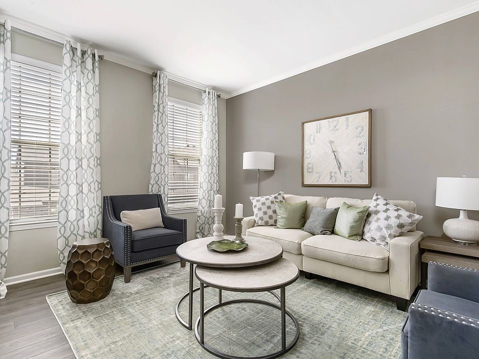 49300 Crabtree Xing # 49310, photo 6