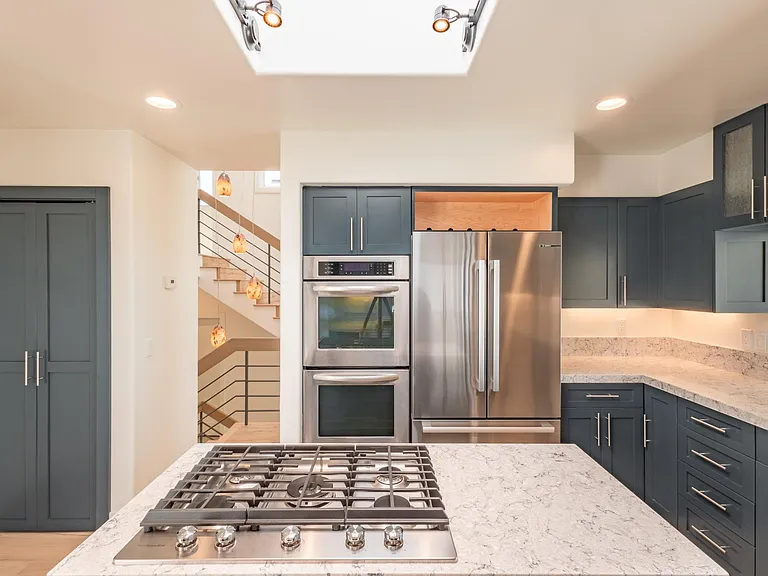 2312 Cambridge Ave — Photo 23