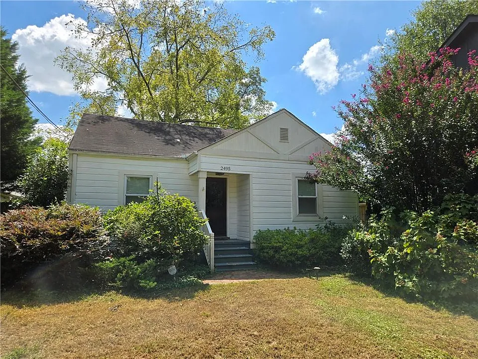 2495 Amelia Ave