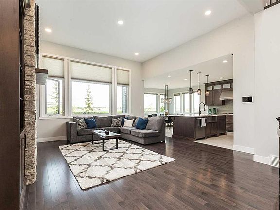 4th image of 328 E Stonecrest Pl W