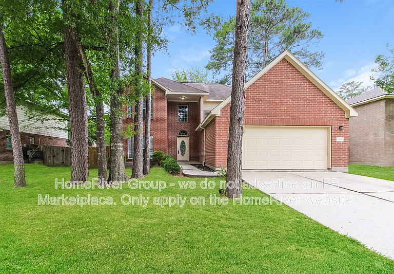 11915 Cottonwood Ln — Photo 1