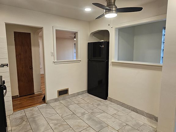 5th image of 3601 Fillmore St
