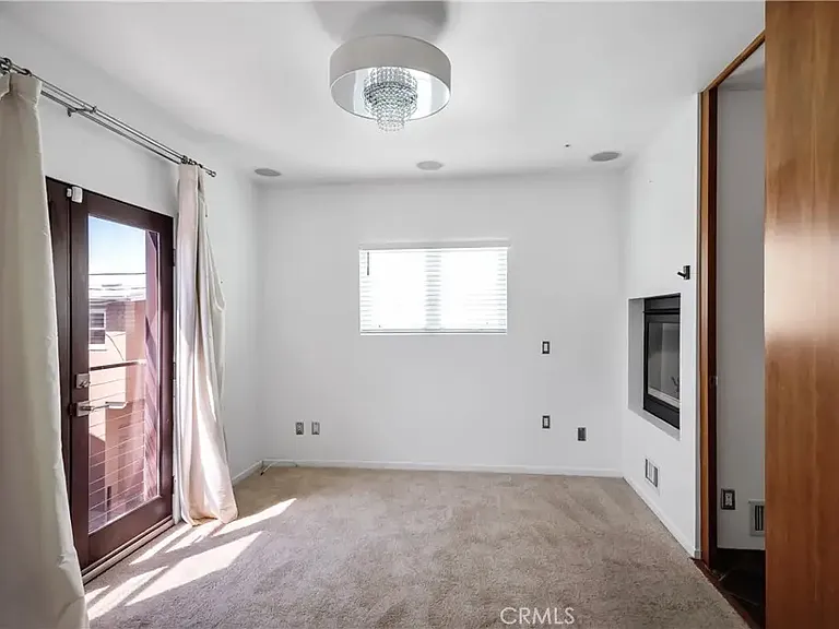3316 Crest Dr — Photo 36