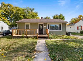 907 Woolf Ct, Rochelle, IL 61068