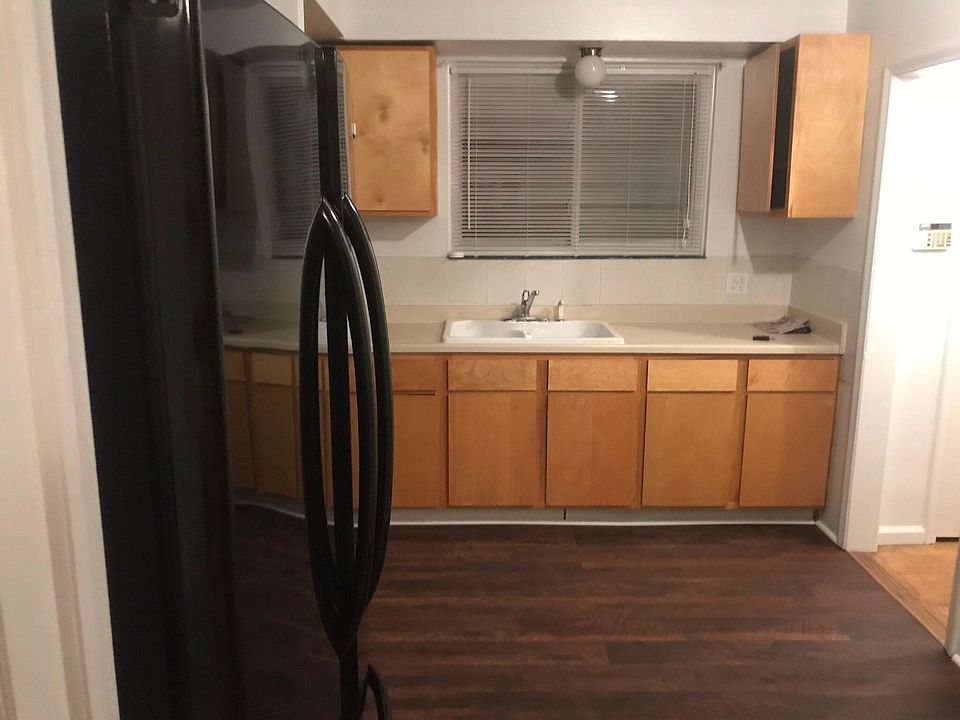 1st image of 23571 Jerome Ave