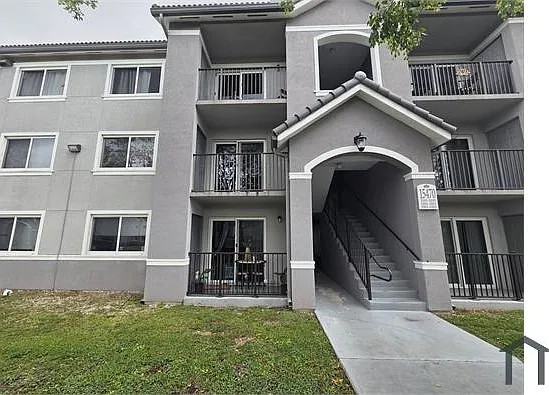 15470 SW 284th St #201 — Photo 13