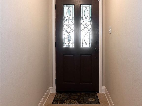 4th image of 11521 Country Ln