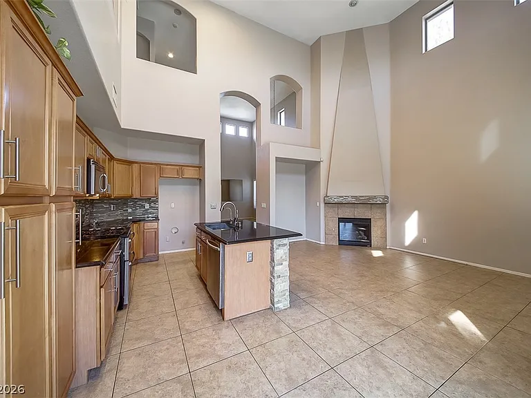 4809 Graziano Ave — Photo 8