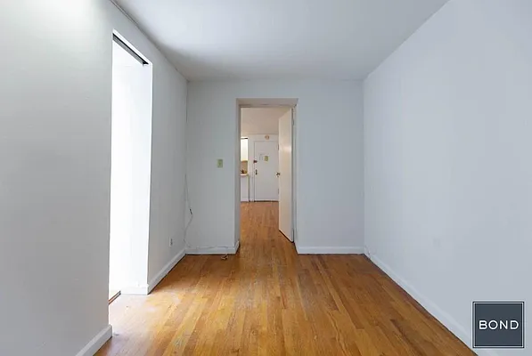 Rented by Bond New York | media 9