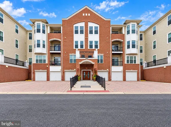 8607 Wintergreen Ct Unit 106, Odenton, MD 21113