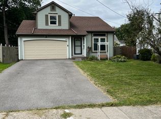 125 Armstrong Rd, Rochester, NY 14616