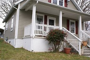 1st image of 950 Harless St