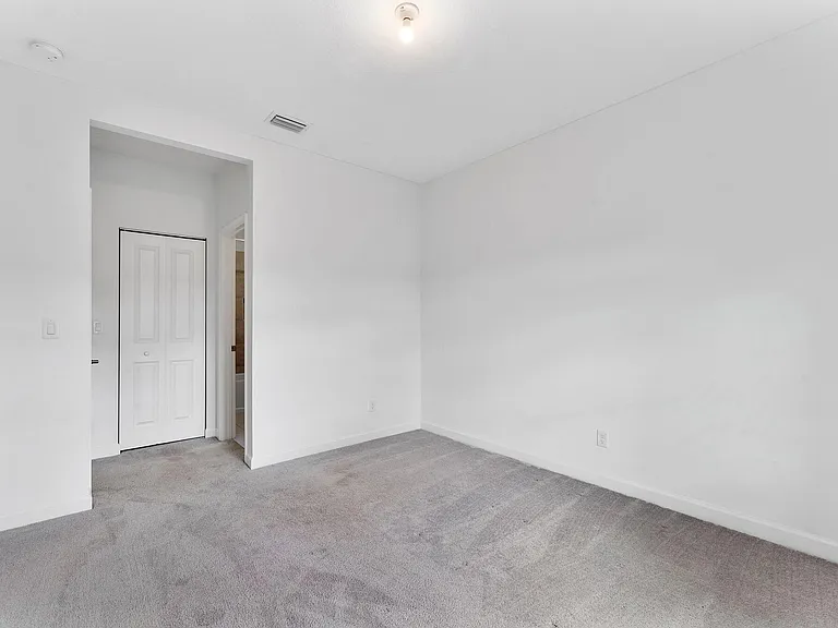 19160 Croft Mill Xing — Photo 36