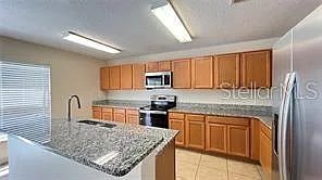 216 Verdi St — Photo 15