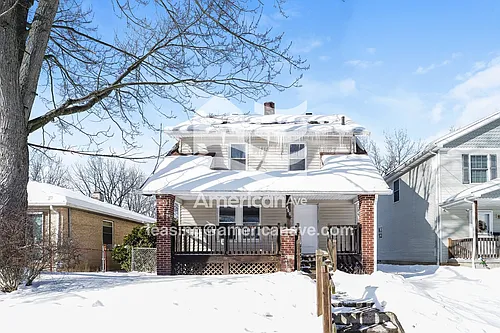 400 Noble Ave Photo 1