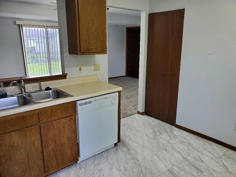 Kitchen to Family Room