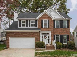 2328 Bolingbrook Ln, Raleigh, NC 27613