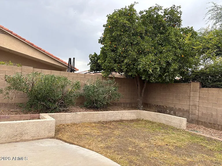 8752 W Melinda Ln — Photo 40