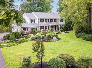 1435 Hunter Rd, Jenkintown, PA 19046