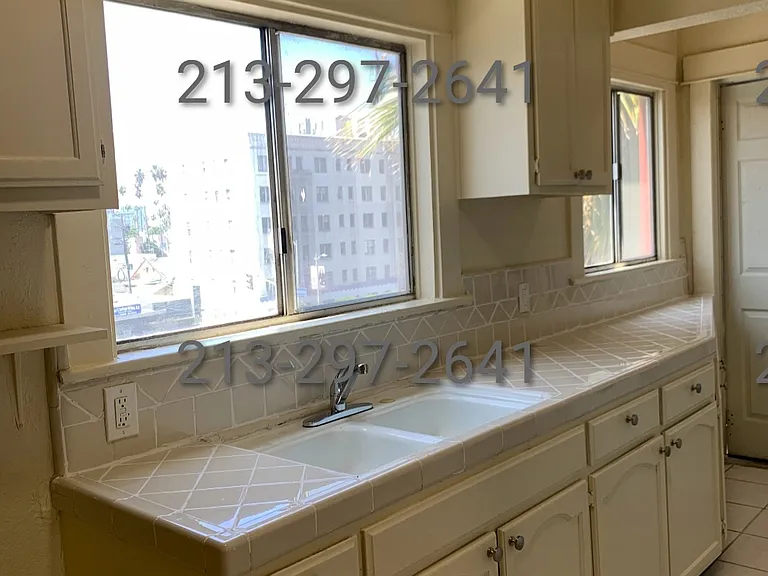 312 N New Hampshire Ave #3 — Photo 4