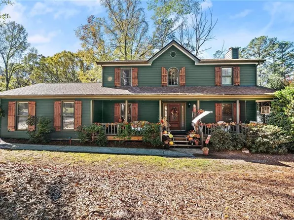 234 Hidden Ct, Winder, GA 30680