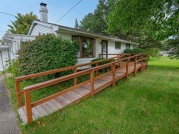 3rd image of 10986 W Law Rd