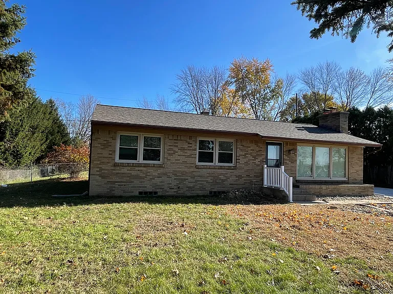 2646 Kraft Ave SE — Photo 20