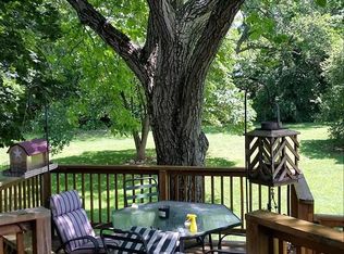 139 S Hull St, Sinking Spring, PA 19608