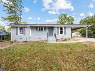 490 Valleyview Dr, Winder, GA 30680