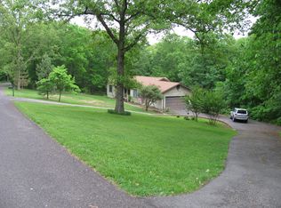 384 Heritage Woods Dr, Arnold, MO 63010