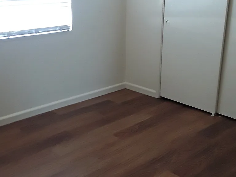 2424 N Wishon Ave — Photo 7