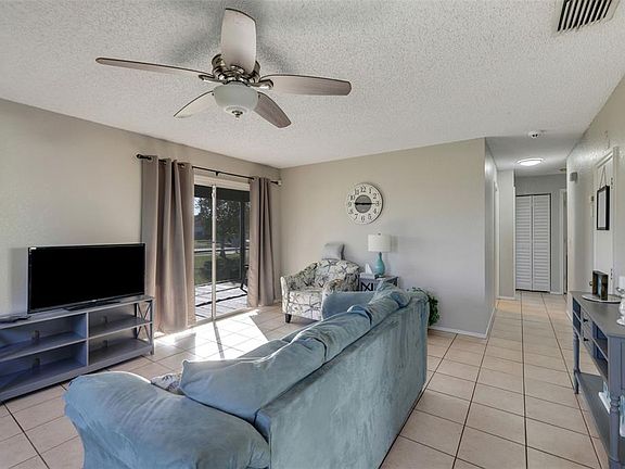 5th image of 418 Ricold Ter