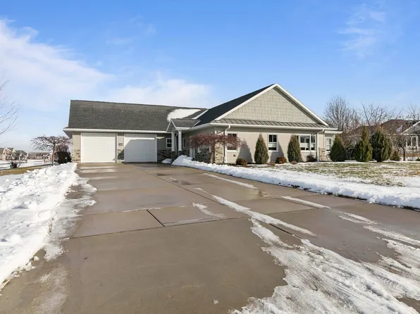 1441 Ava Hope Ct, De Pere, WI 54115