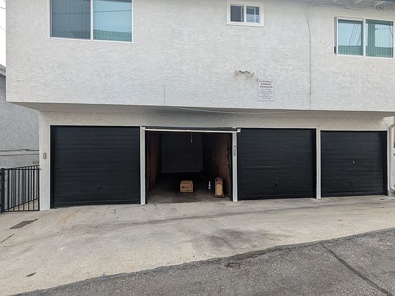 4th image of 1009 E Grand Ave #1