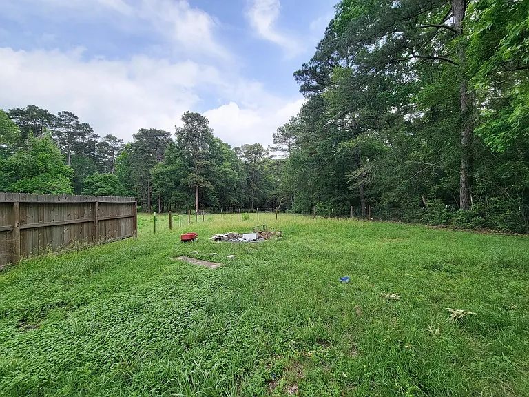 20272 Forest Woods Ln #B — Photo 19
