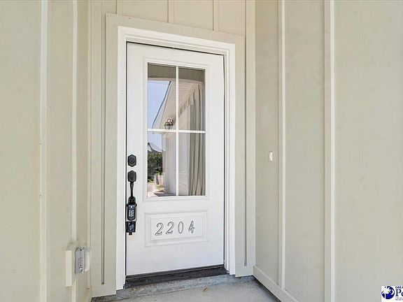 4th image of 2204 New Forrest Ct