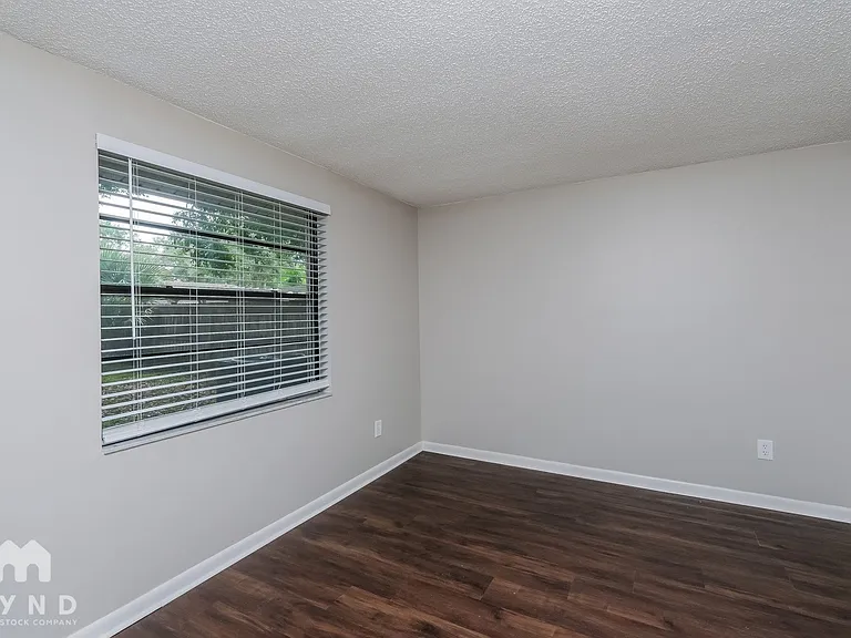 16023 Eagle River Way — Photo 11