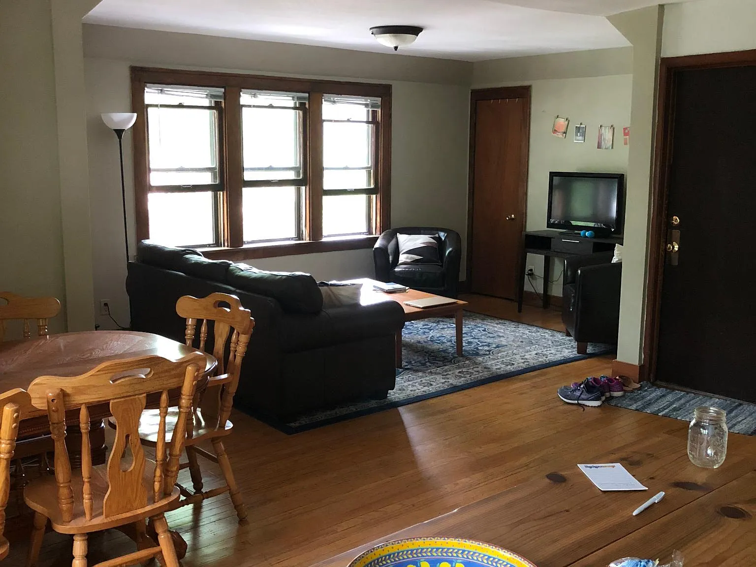 3 bed, 1500 sqft, $1,900 — Photo 2