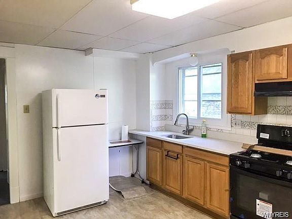 5th image of 51 Northrup Pl