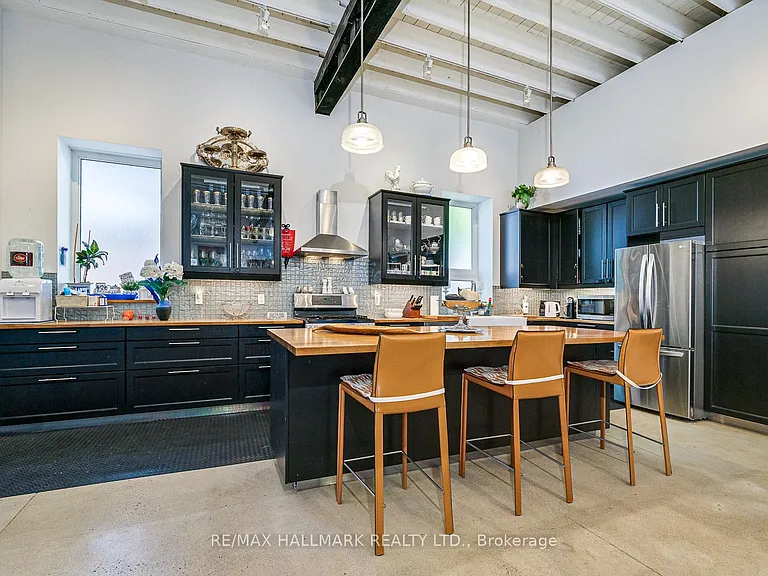 57 Cambridge Ave #3 — Photo 5