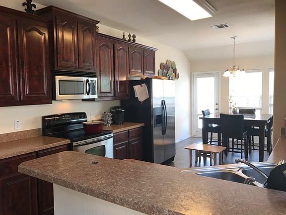 4th image of 5812 Parkview Hills Ln