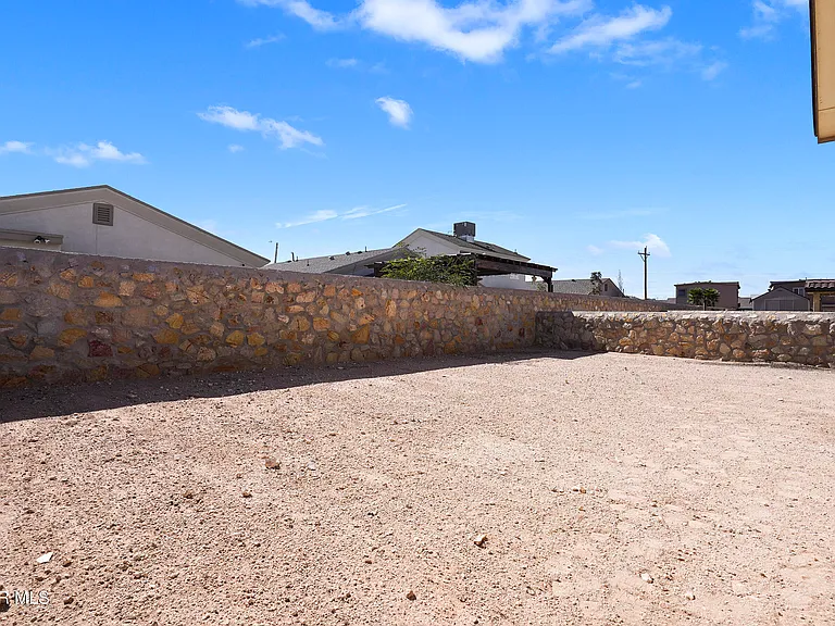 14712 David Latin Ave — Photo 8